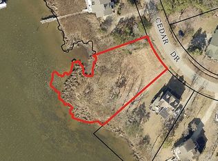 817 Cedar Dr, Kill Devil Hills, NC 27948