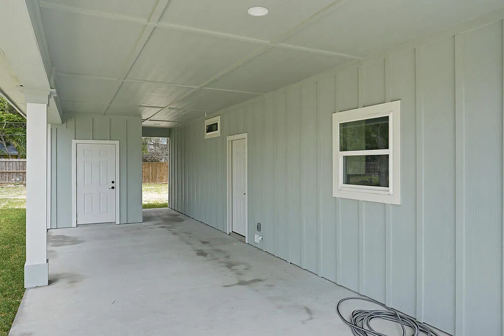 2 bed, 2.0 bath, 1120 sqft, $2,500 — Photo 3