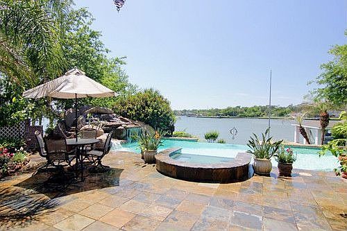 2nd image of 1711 Lake Arbor Dr