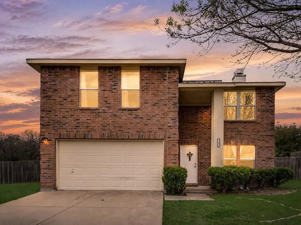 8105 Montecito Dr, Denton, TX 76210