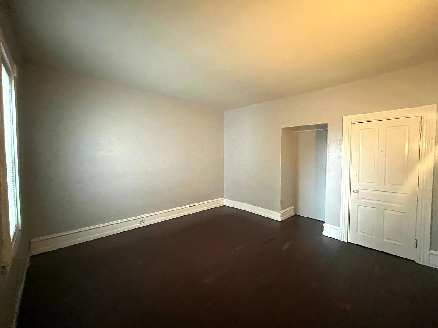 722 East King Street — Photo 2