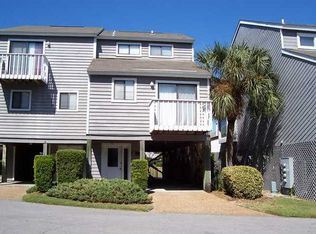 135 Sabal Cir, Pt Saint Joe, FL 32456