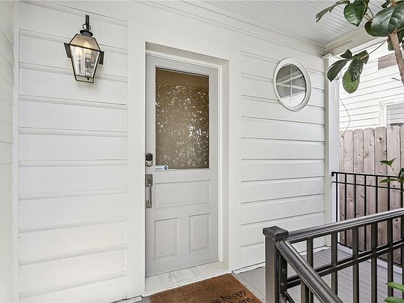 3rd image of 5263 Annunciation St