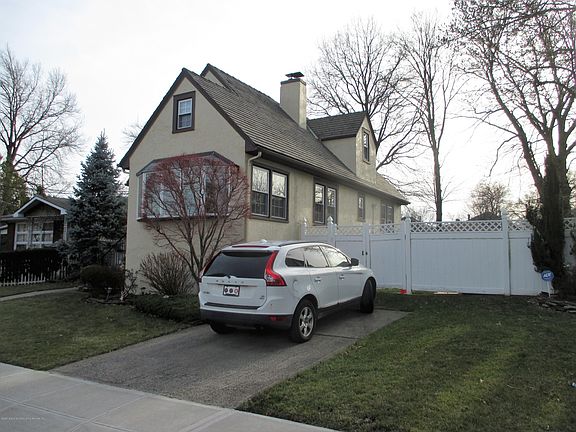2nd image of 242 Armstrong Ave
