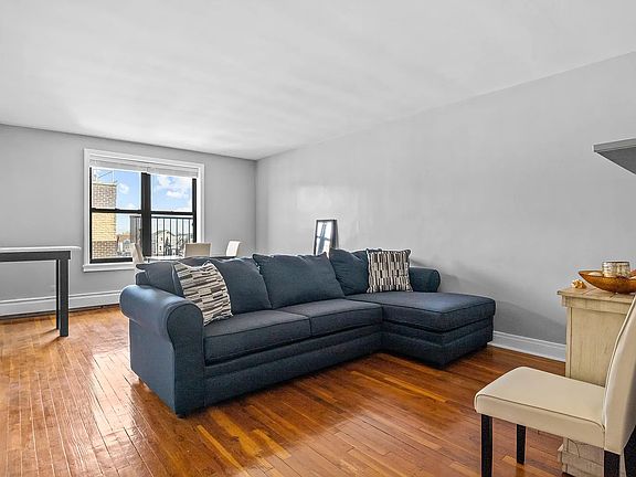 3rd image of 129 Beach 118 St #3A