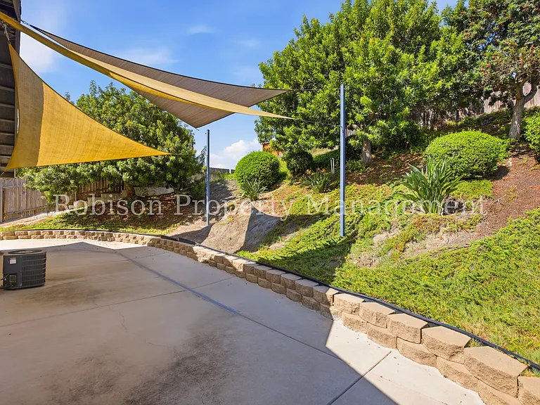 806 Galaxy Dr — Photo 25
