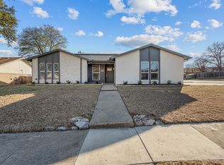 6500 Alta Vista Dr, Watauga, TX 76148