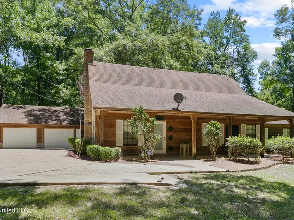1646 Sweetgum Ln, Vicksburg, MS 39180