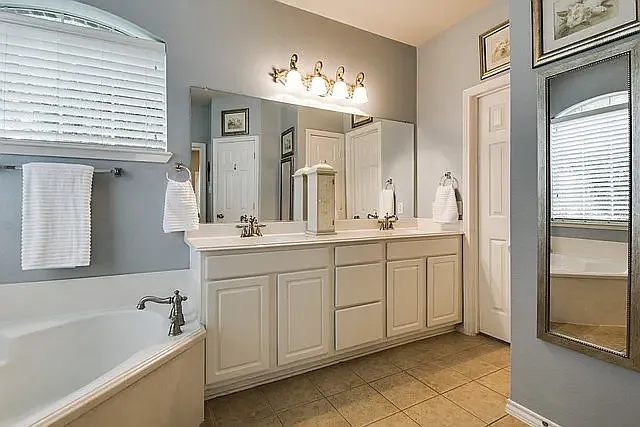2056 Barret Dr — Photo 9