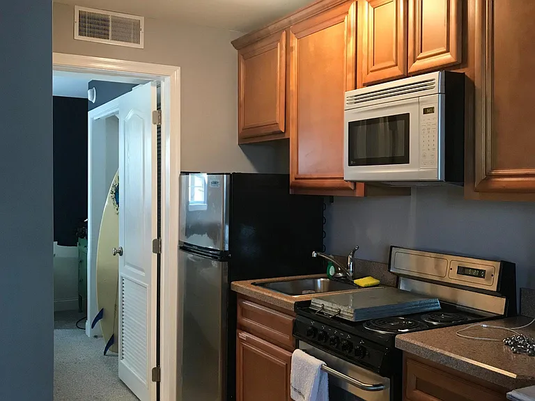 7100 Seaview Ave #105 — Photo 5