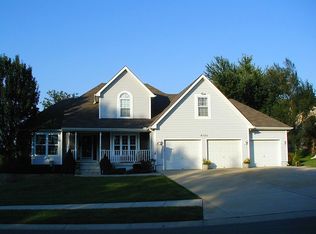 4725 S Tierney Dr, Independence, MO 64055