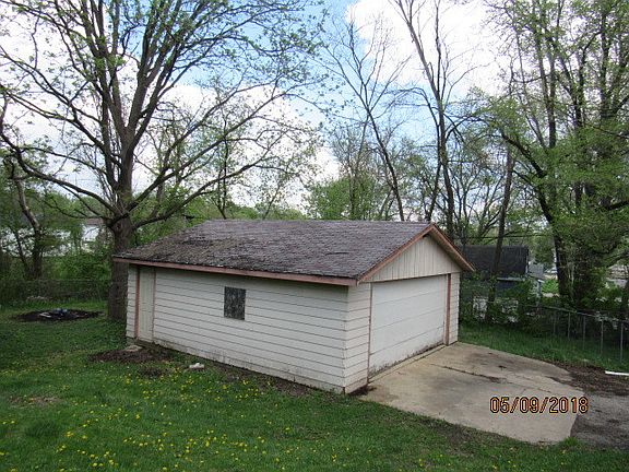 3rd image of 532 S Horace Ave