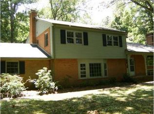 10266 Mannheim Dr, Ashland, VA 23005