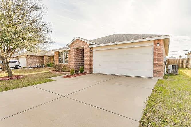 1st image of 5065 Village Stone Ct