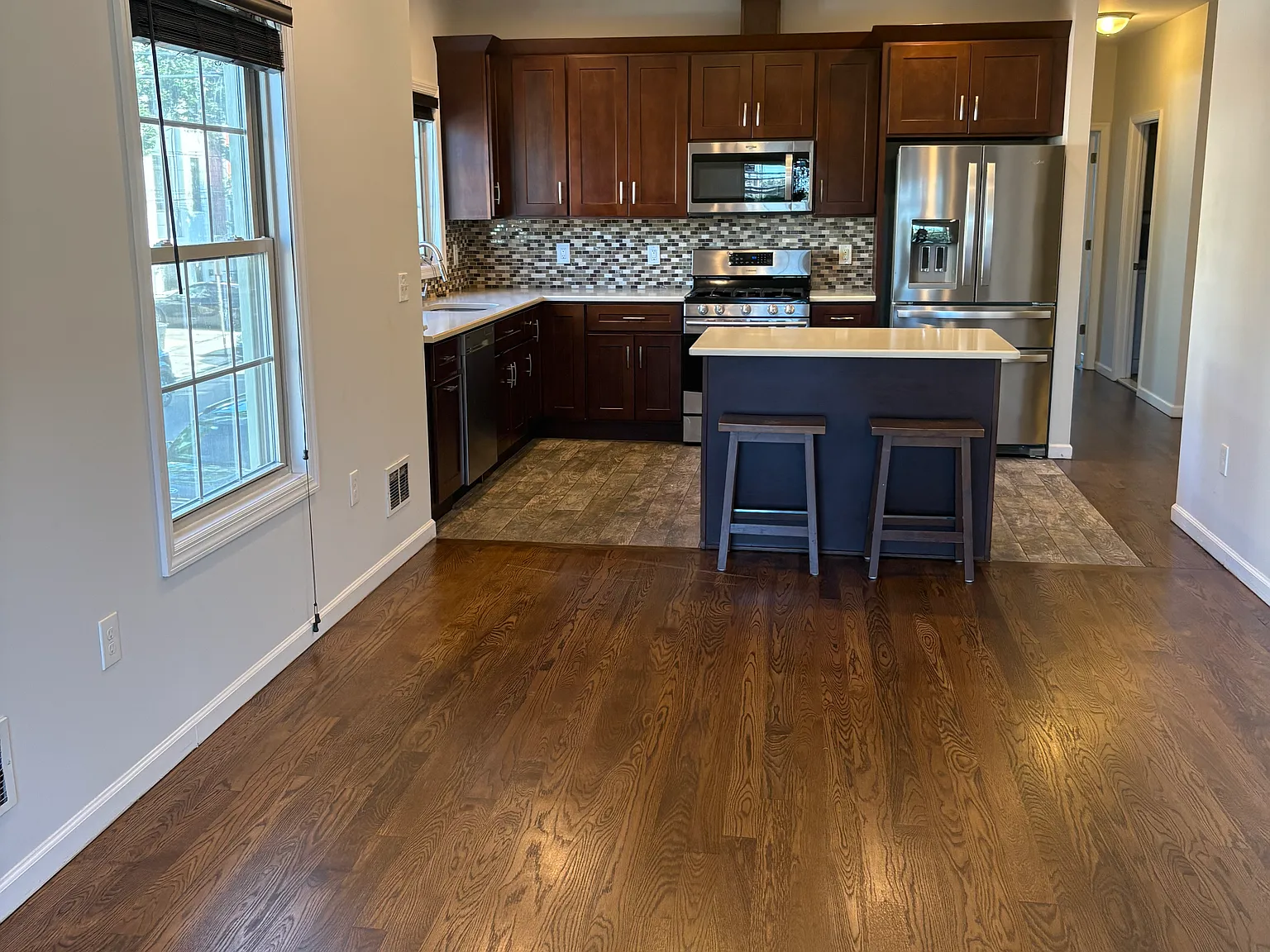 3 bed, $5,500 — Photo 3