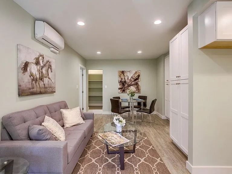 1409 Brookes Ave #B — Photo 5