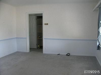 3rd image of 342 Merchant Ave