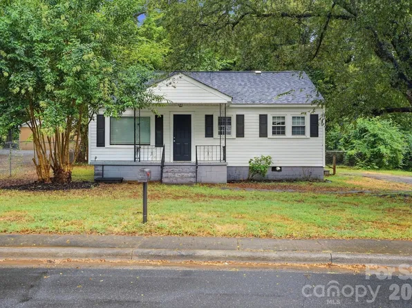 2955 Amay James Ave, Charlotte, NC 28208