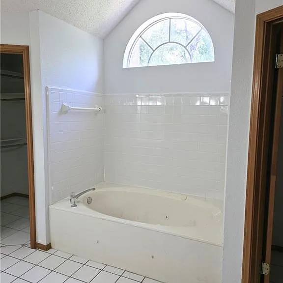 1216 W Heron Ave — Photo 12