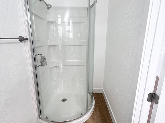 5th image of 2511 W 54th St