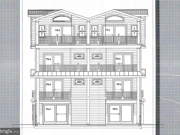 4th image of 352 46th Pl E