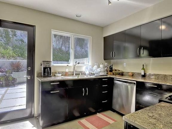 Modern Chefs Kitchen