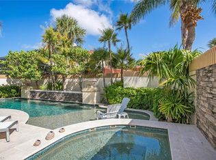 6792 Pelican Bay Blvd, Naples, FL 34108