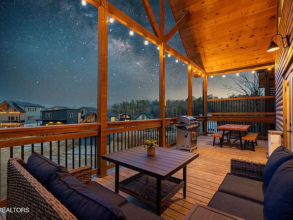 4th image of 2832 Sequoia Rd