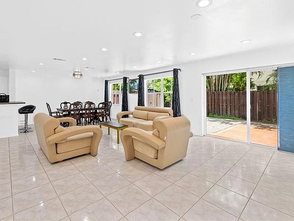 5th image of 7359 Cypress Dr