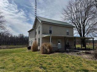 831 Cips Trl, Coffeen, IL 62017