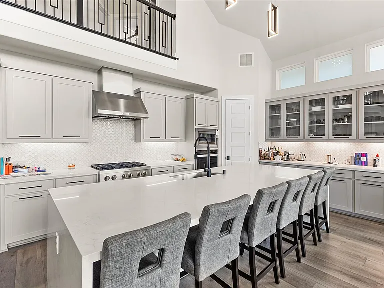 721 Yarrow St — Photo 44