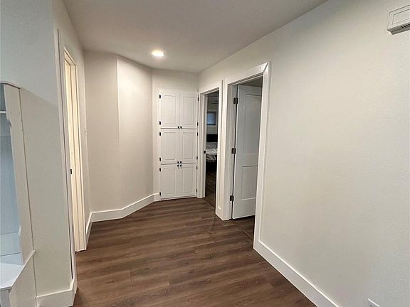 5th image of 108 S Sunshine Ln
