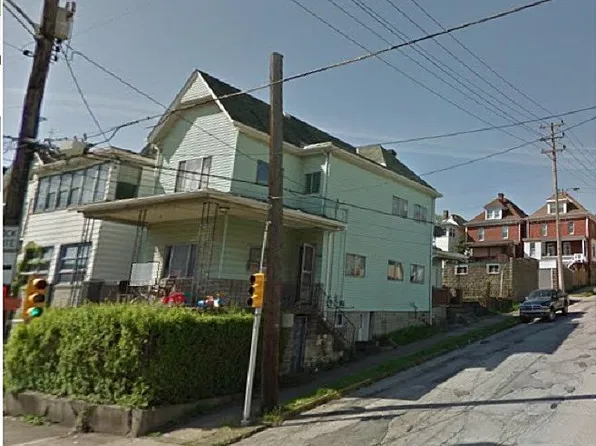 739 Fallowfield Ave, Charleroi, PA 15022