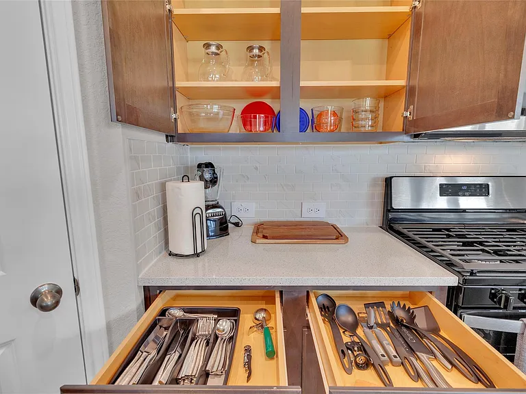 6401 Night Chinook Dr — Photo 14