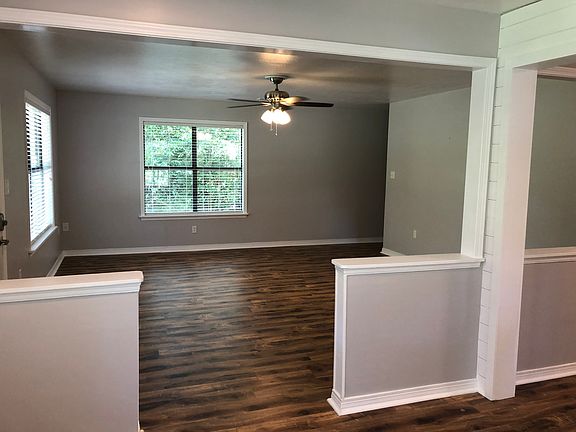 5th image of 2703 Julienne Pl