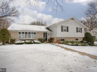 1704 Cleveland Ave, Wyomissing, PA 19610