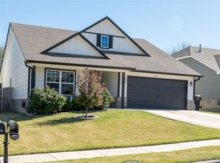 6617 S 22nd Ct, Broken Arrow, OK 74011