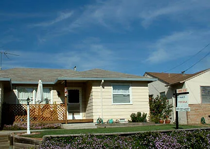 33 E Madill St photo 1