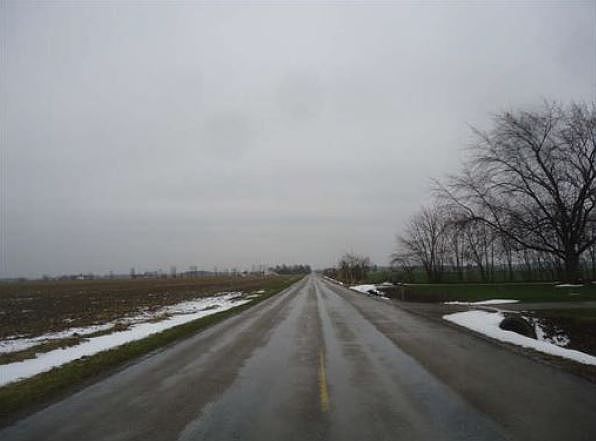 2nd image of 102 S Eight Mile Rd