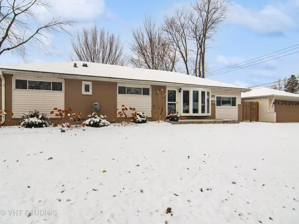 410 Morton St, Hoffman Estates, IL 60169