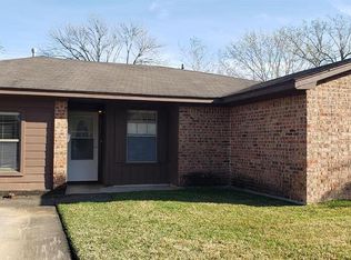 1110 E Lambuth Ln, Deer Park, TX 77536
