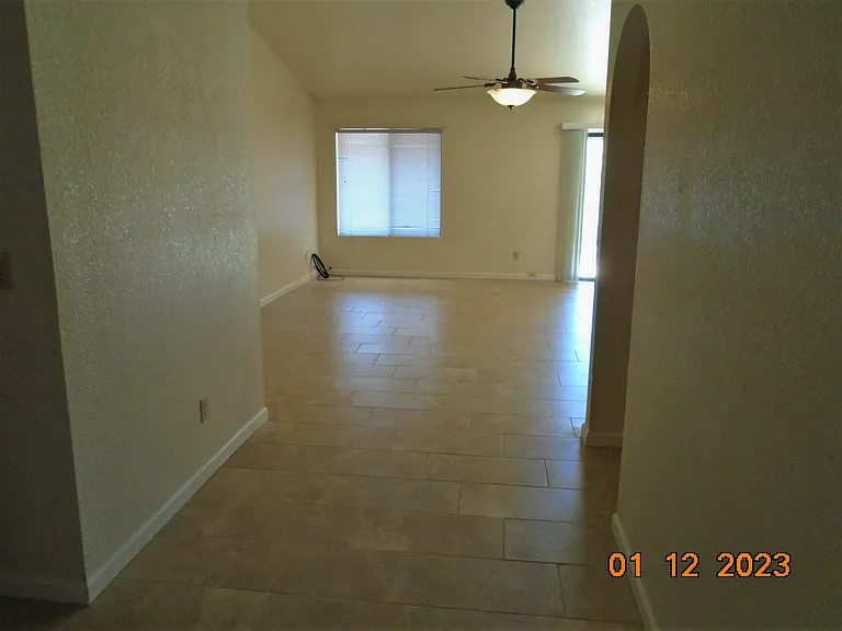 8054 S New Abbey Dr — Photo 20