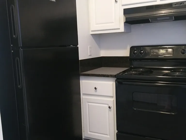 Oak Ridge Apartments — Photo 20