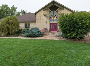 19 Lois Ln, Marion, KS 66861