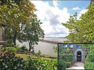 410 Kemeys Cove Ave, Briarcliff Manor, NY 10510