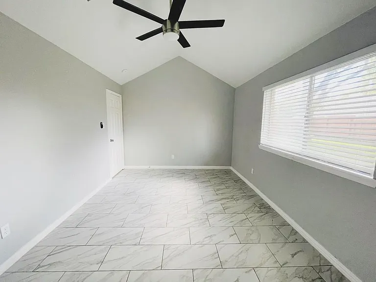 2434 Anthony Hay Ln — Photo 16