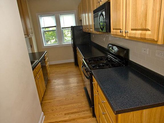 5th image of 2041 N Kimball Ave #2CC