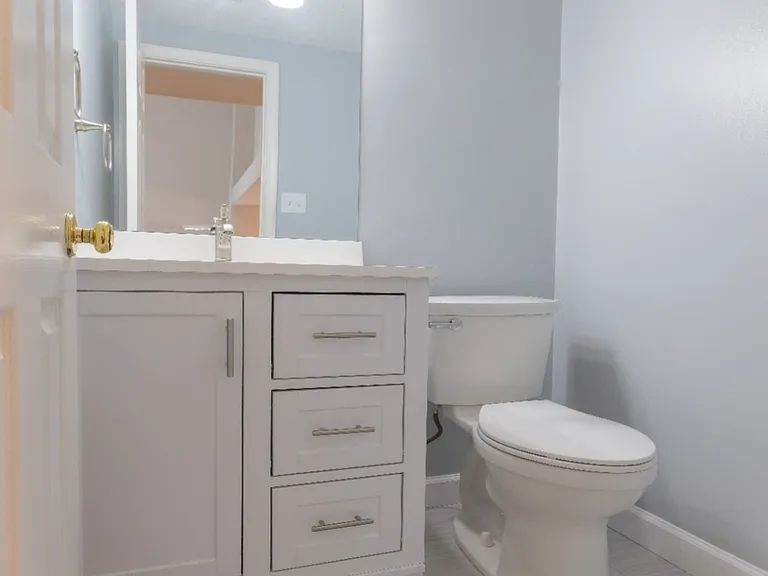 Powder room