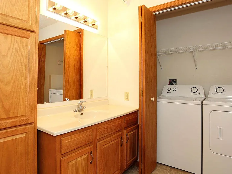 Mill Pond Apartments — Photo 18