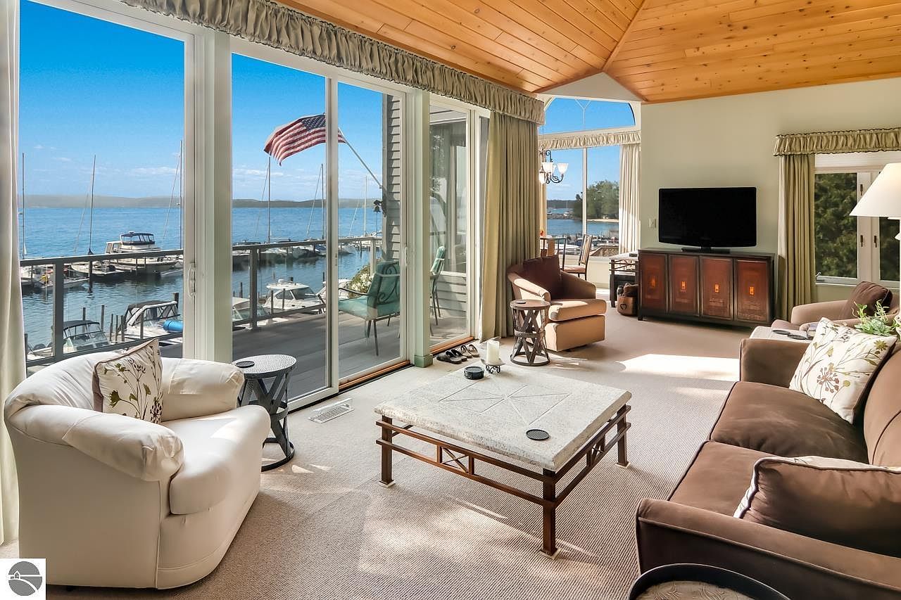 776 N Yacht Club Dr UNIT 4, Suttons Bay, MI 49682 Zillow
